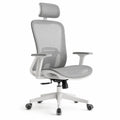 Sedia ergonomica in rete grigia con poggiatesta regolabile